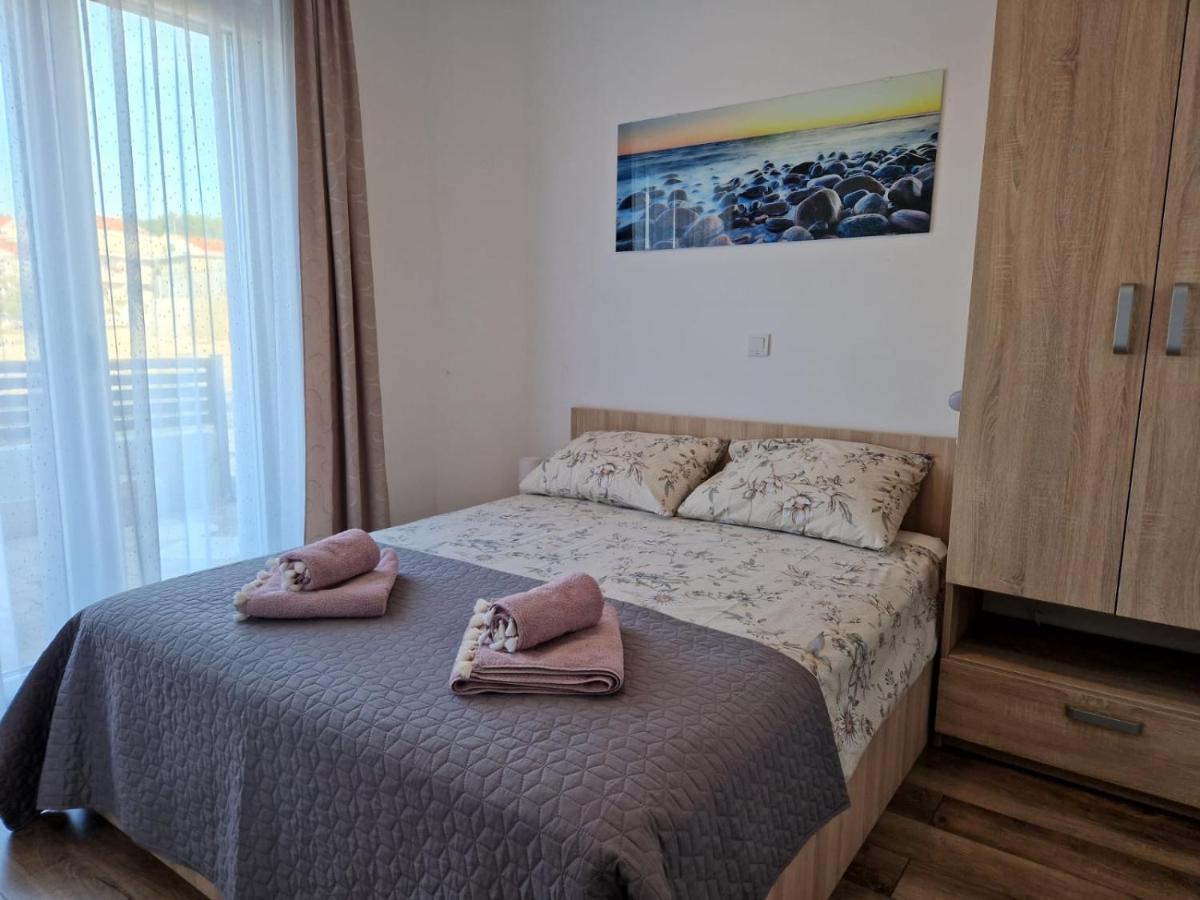 Villa Toni Biograd Na Moru Exteriör bild